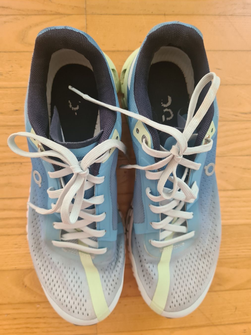 On Scarpe da uomo: ON sneakers, blau-weiss-hellgrün, gr. 40 – Usato da Steinhausen venduto da MilaB 1