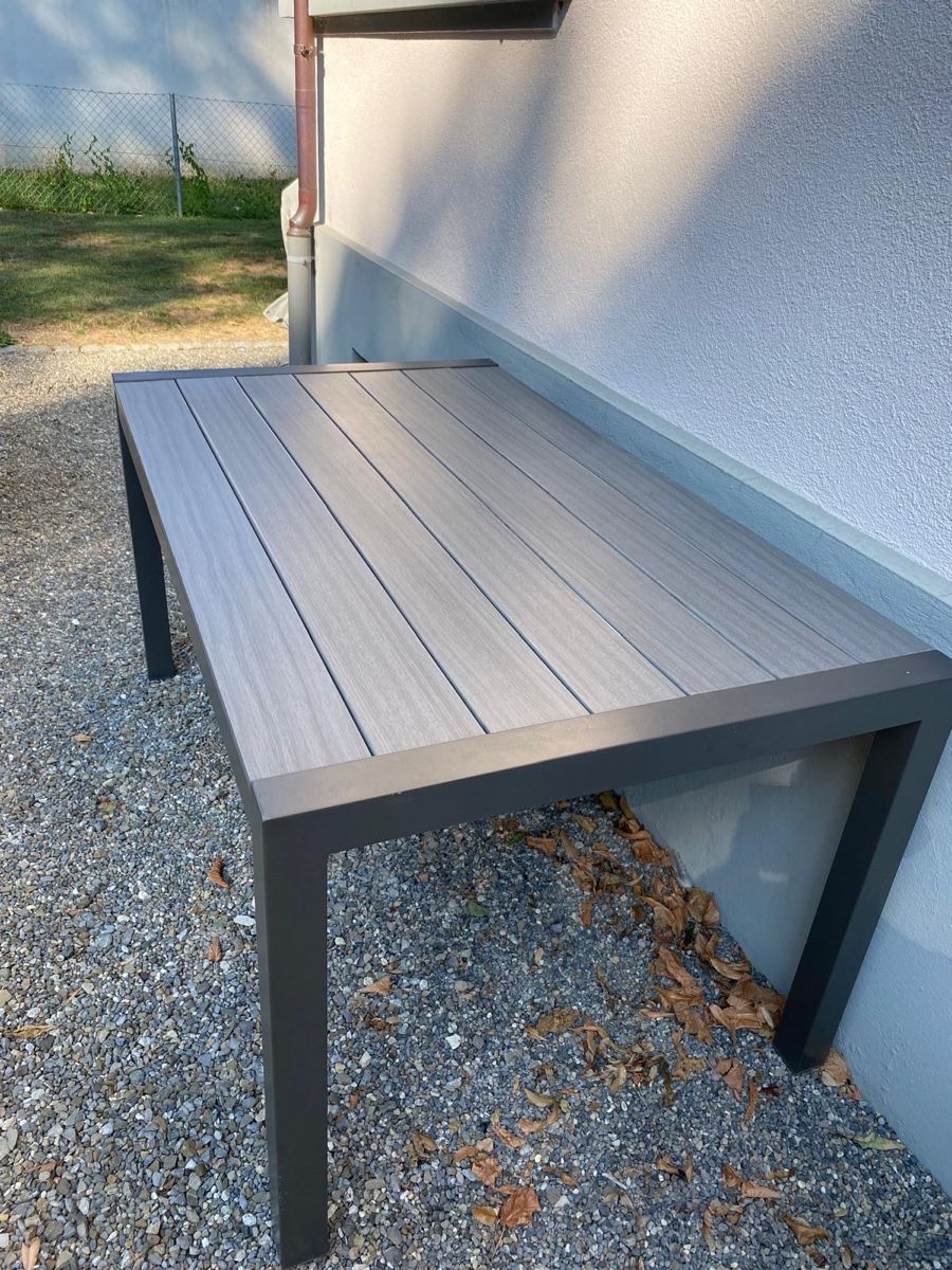 Tavoli: Gartentisch von Landi – Usato da Auenstein venduto da moin.