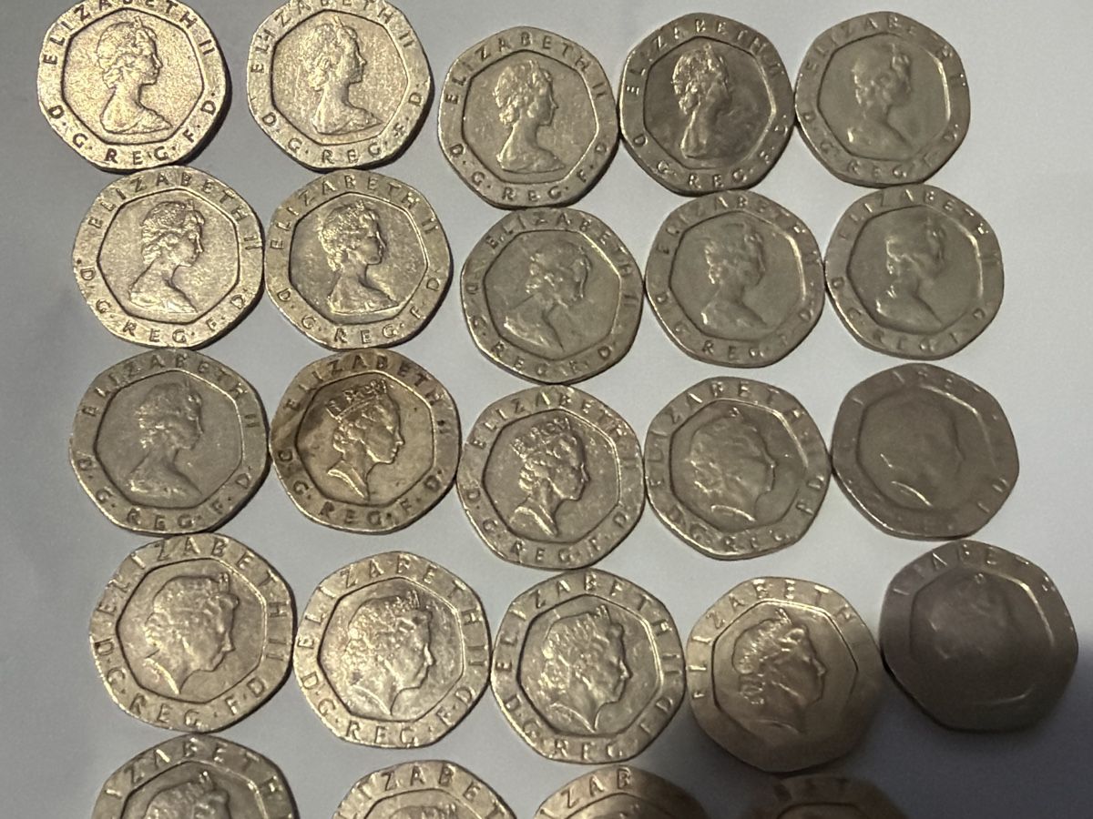 Tutti le monete: Royaume Uni 20 Pence Münzen  – Usato da Hittnau venduto da Pat_yl7f 4