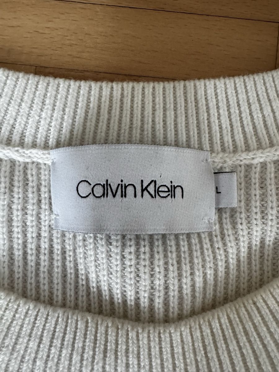 Calvin Klein Maglioni & Felpe: Calvin Klein Pullover – Usato da Vaduz venduto da mar_y6tg 1