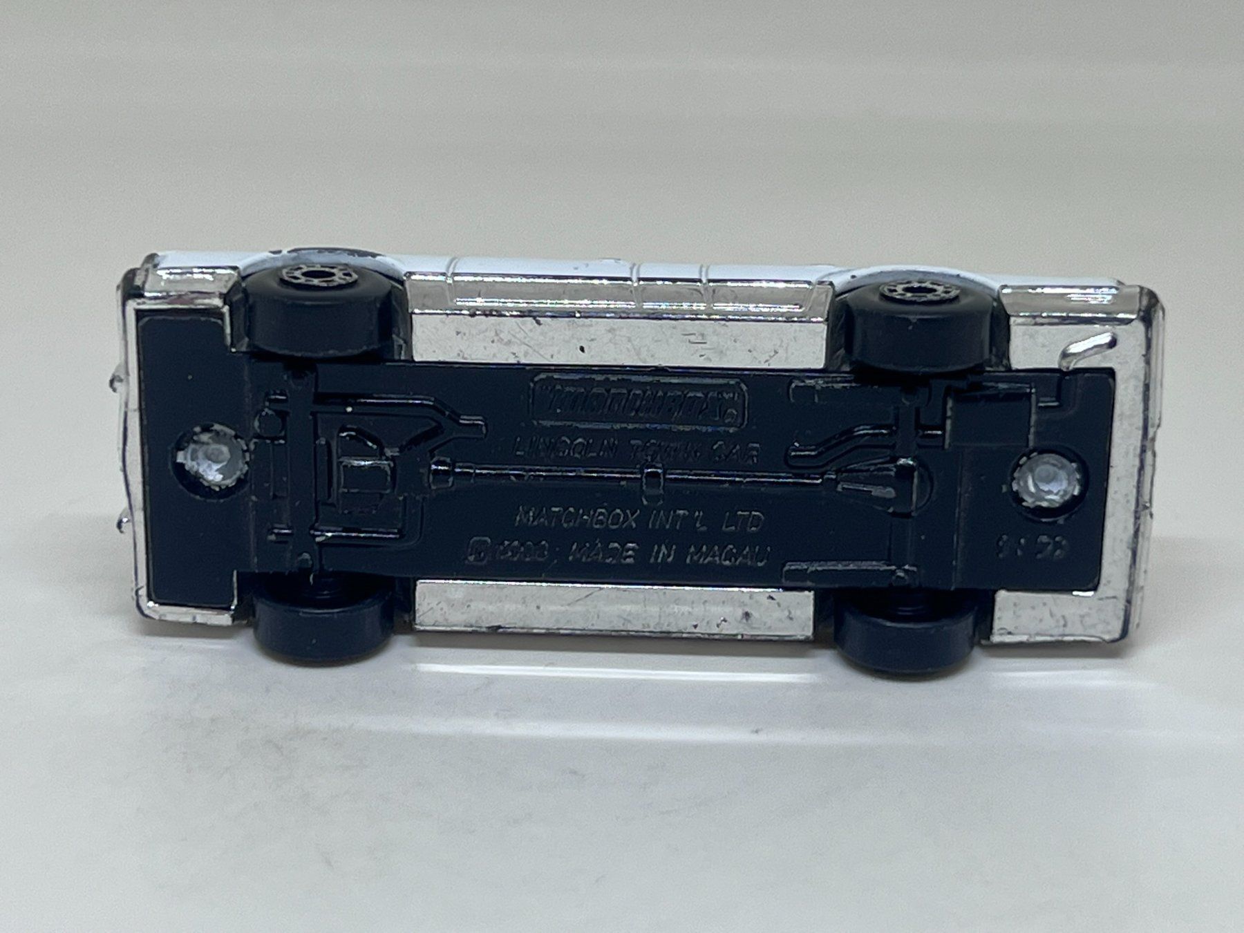 Matchbox Modellautos: Matchbox Lincoln Town Car #761 – Gebraucht aus Wildegg von LaaBoutique 3