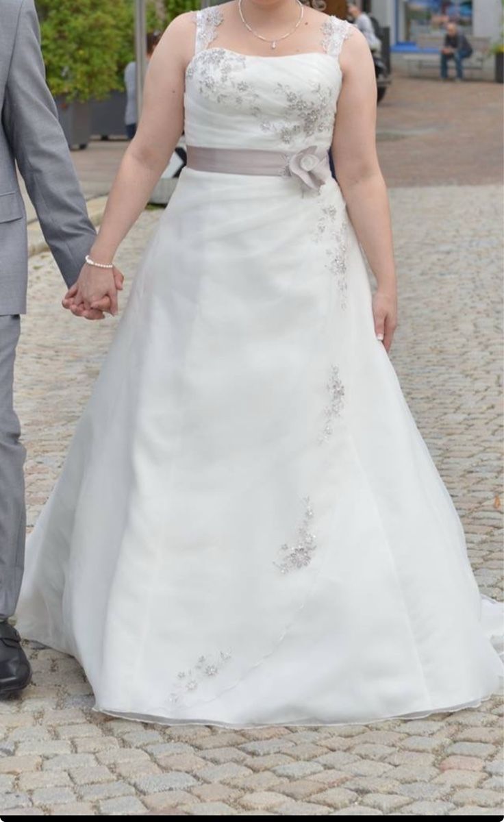 Vestiti: Brautkleid,Gr.42 – Usato da Zeiningen venduto da nic_2rmd 1