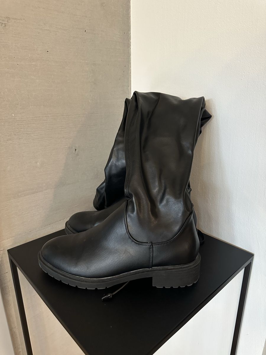 Asos Chaussures femmes: Overknee Stiefel - 39 – D'occasion à Nussbaumen AG par shoefANAtic 1