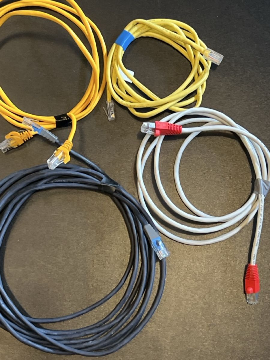 Cavi: Diverse Ethernet Kabel – Usato da Burgdorf venduto da krengseli 2