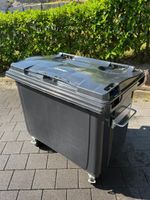 Abfallcontainer 660L mit Deckel und Rädern