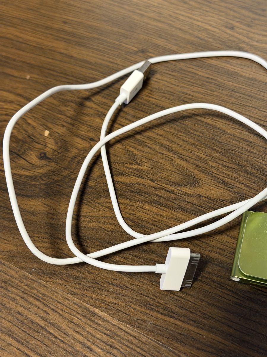Apple Lettore multimediale portatile: Apple iPod Nano mit Ladekabel – Usato da BADEN venduto da Sprinz 3