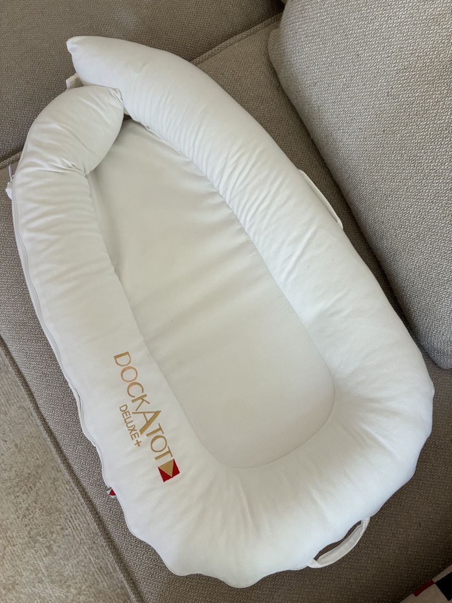 Cuscini: DockATot Deluxe Babynest weiss – Nuovo (secondo la descrizione) da Rüschlikon venduto da laras_closet