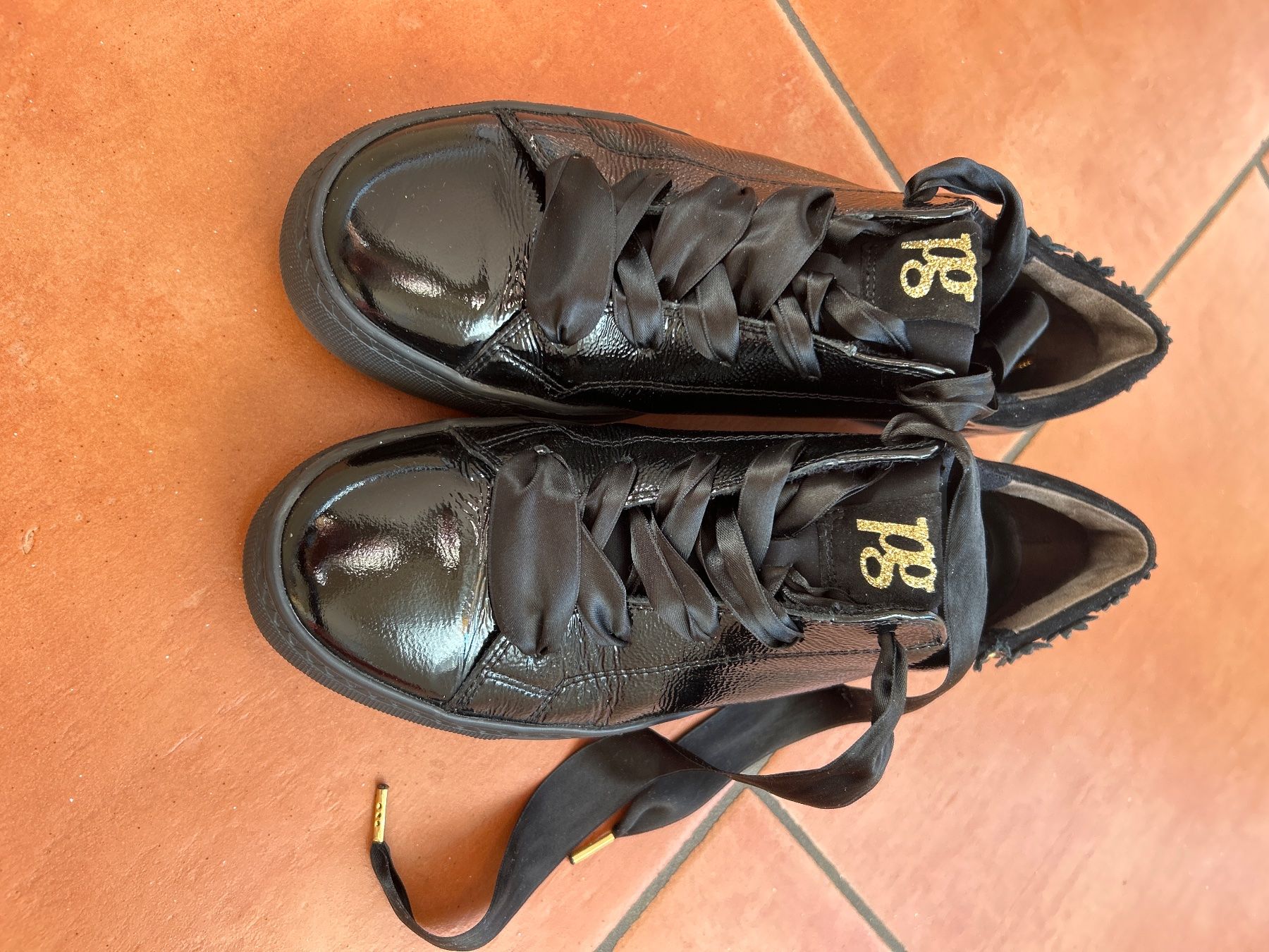 Paul Green Scarpe da donna: Sneakers von PAUL GREEN, 6,5 – Usato da Möhlin venduto da seerose6 9
