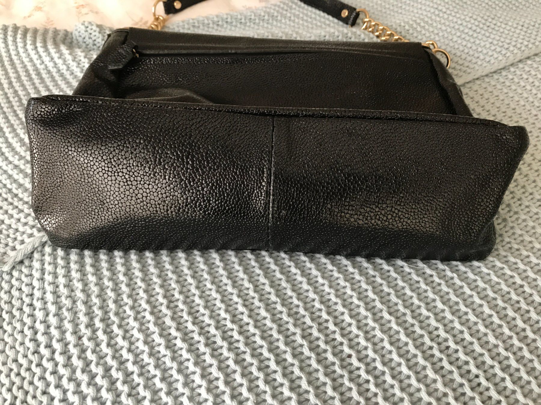 Longchamp Taschen für Damen: Longchamp Schultertasche schwarz-golden – Gebraucht aus Muttenz von einfach-schoen 2