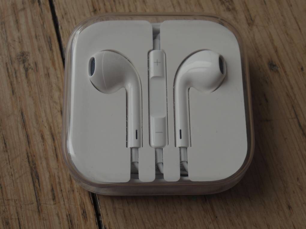 Apple Kopfhörer: Apple Earpods – Gebraucht aus Bern von korpuskel 3