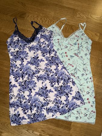 2er Set Schlafkleider mit Blumenmuster