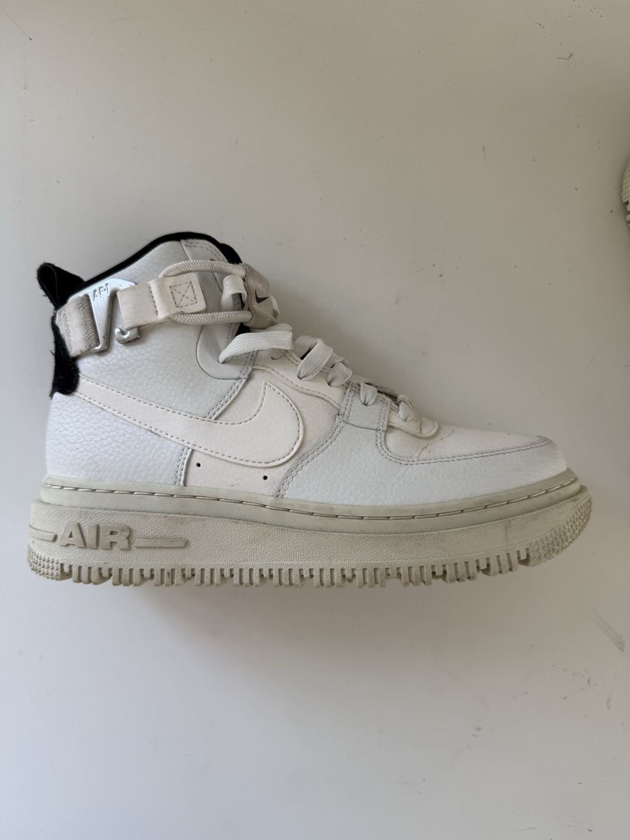 Nike Herrenschuhe: Nike Air Force 1 High Utility 2.0  – Gebraucht aus Würenlos von lyn_nb6l