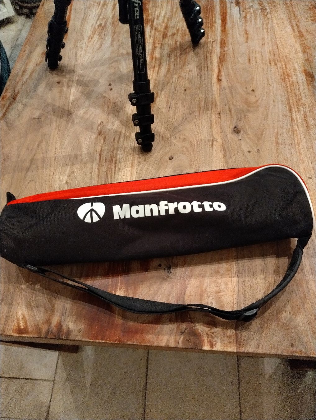 Appareil photo: Stativ Manfrotto Befree MKBFR4A-BH – D'occasion à Hinwil par Mhagi 3