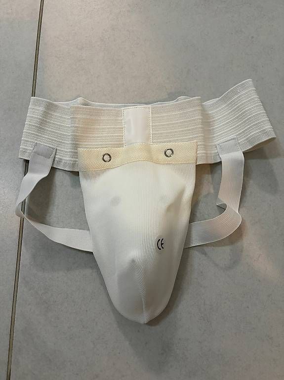 Protections: Coquilles Sport de combat  – D'occasion à Collombey par Le69ro 2