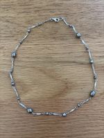 Collier élégant 35cm en argent avec perles véritables grises