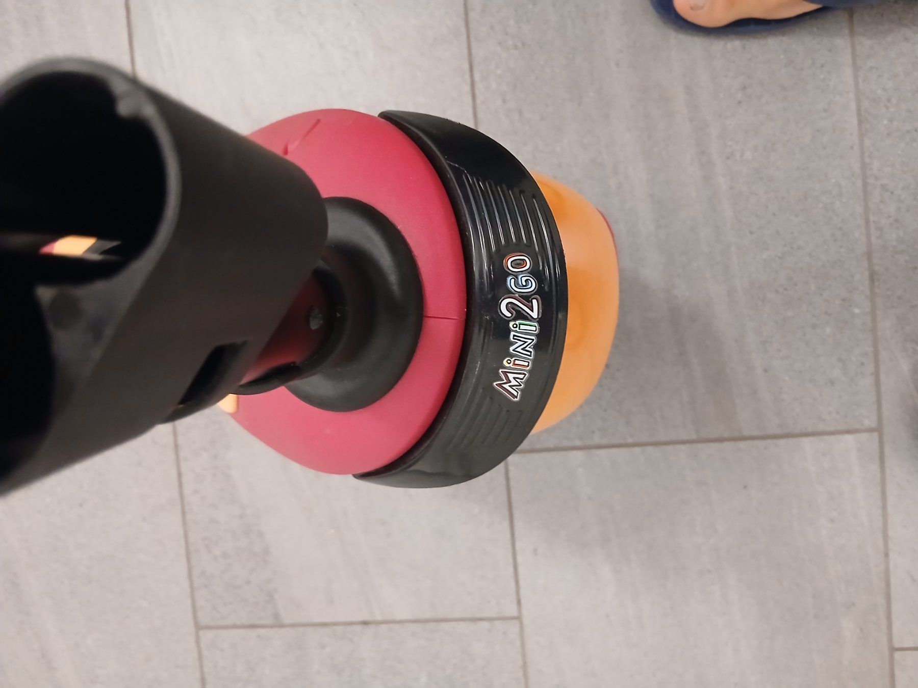 Micro Kickboard: Micro 2go micro mini 2 go mit stab passt in micro trottinet – Usato da Küsnacht ZH venduto da ant_m2nd 2