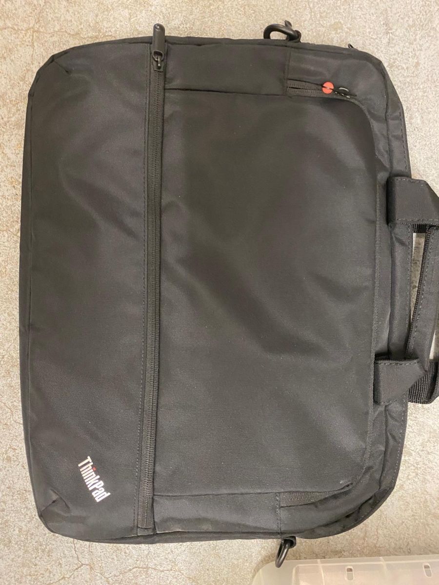 Lenovo Borse: ThinkPad Laptop Bag – Nuovo (secondo la descrizione) da Glattbrugg venduto da fab_7hkd