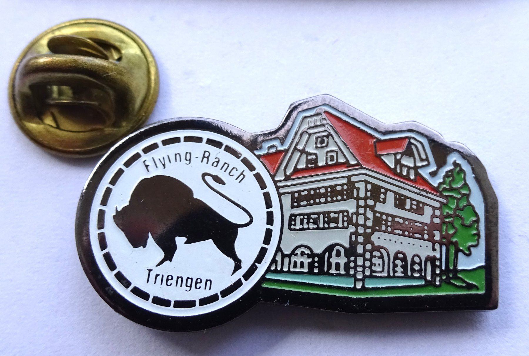 Plaketten & Abzeichen: Pin BISON  FLYING Ranch  Tringen – Gebraucht aus Utzenstorf von BUtter81