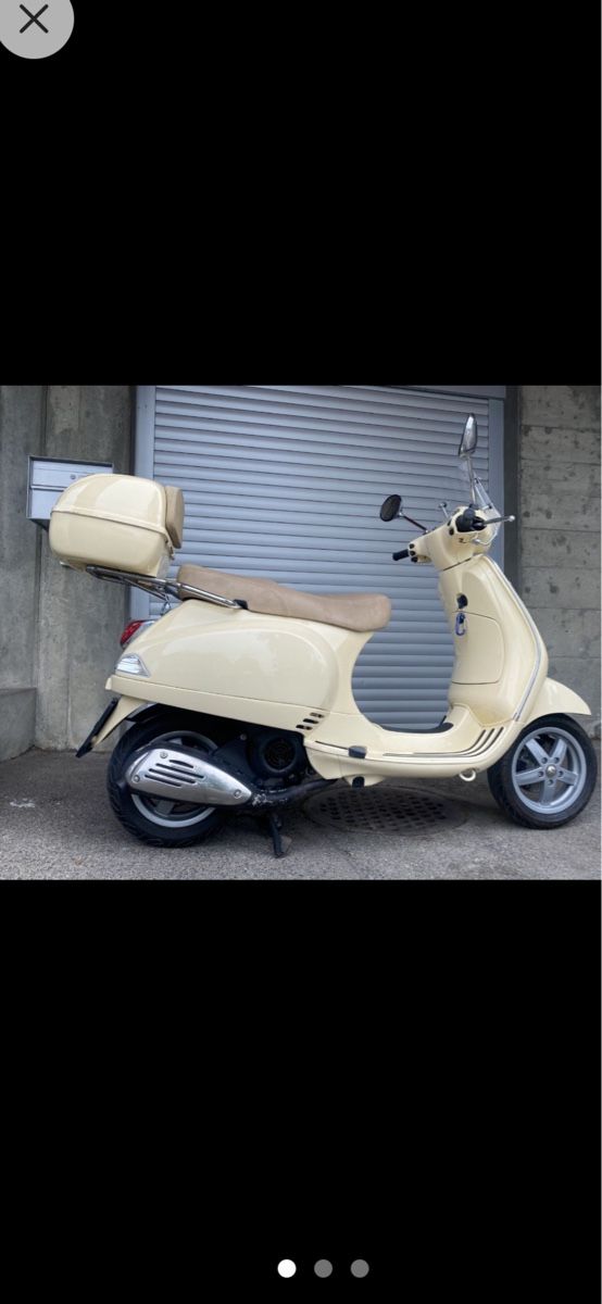 Piaggio Scooters: Vespa Primavera 125cc beige mit Topcase – Gebraucht aus Vielbringen Worb von Ae3