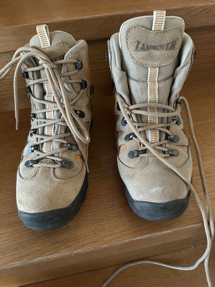 Landrover Scarpe da donna: Wanderstiefel Landrover, Gr. 38, Damen – Usato da Leuk-Stadt venduto da 2thcircle 2
