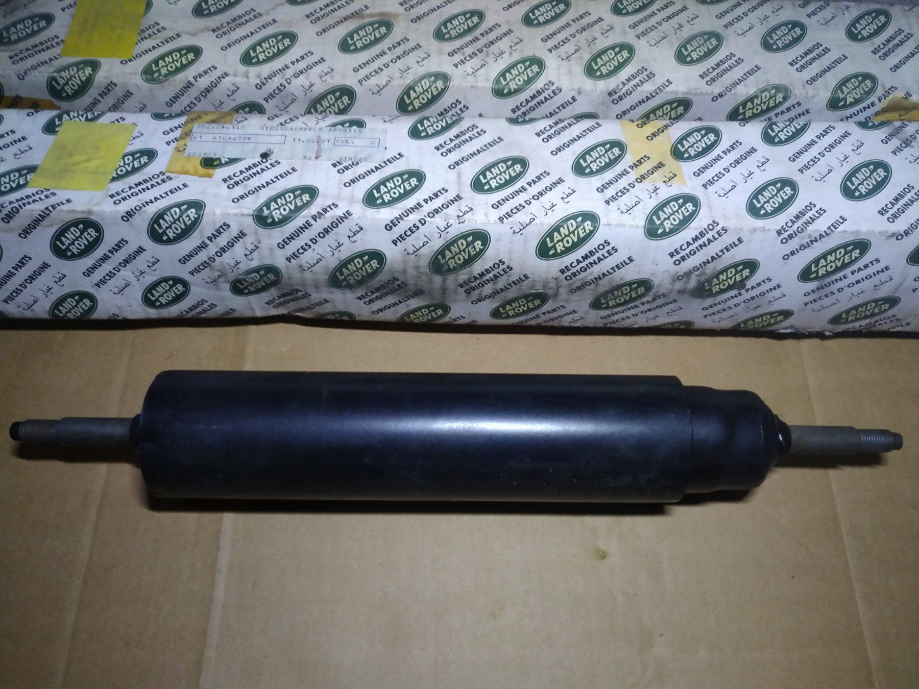 Land Rover Tutti pezzi di ricambio auto: Land Rover 2x Stossdämpfer RTC4629K – Nuovo e nell'imballaggio originale da Ennetmoos venduto da Truckdiver