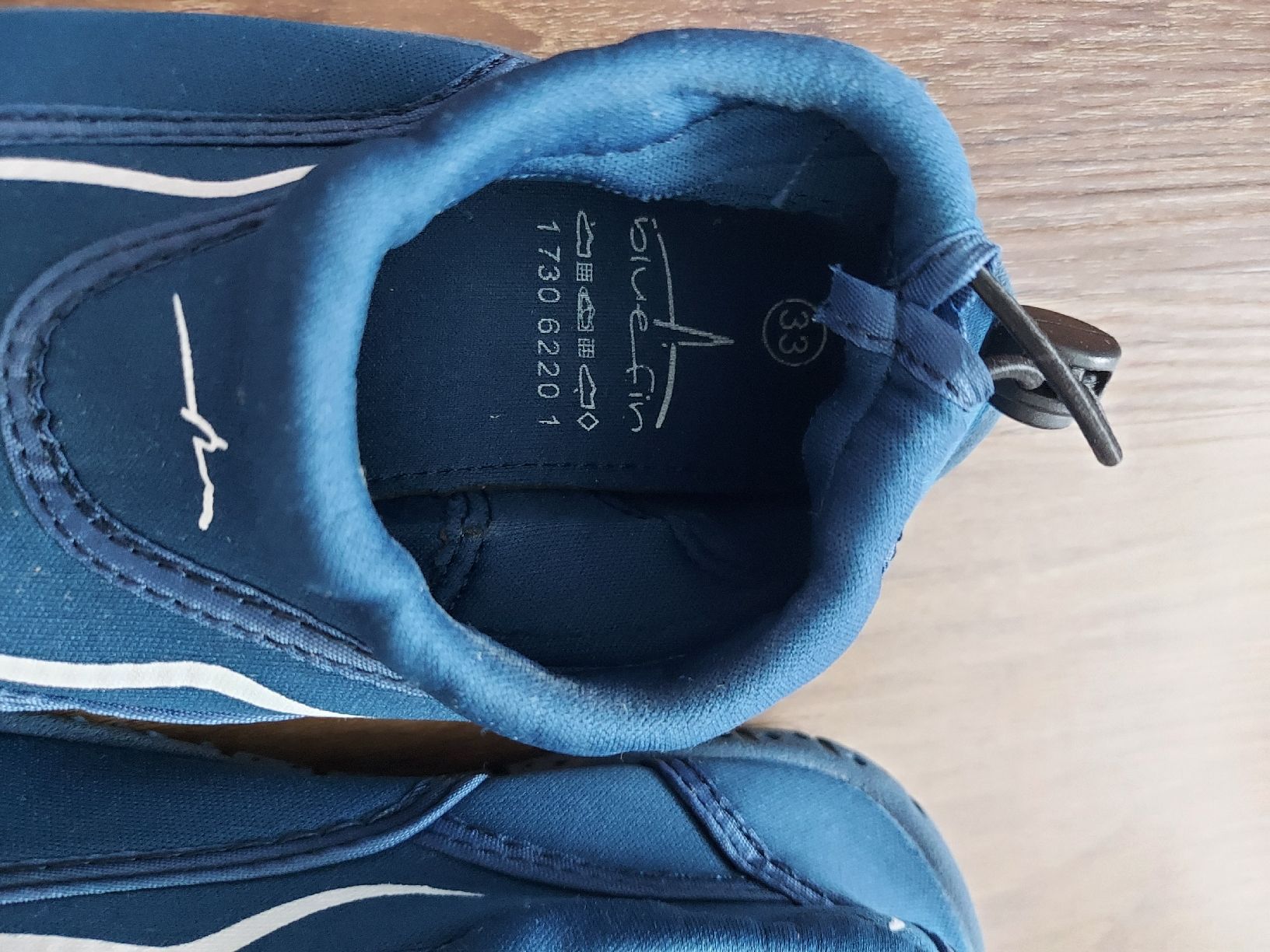 Schuhe für Jungen: Badeschuhe, Wasserschuhe Kinder Gr. 33 – Gebraucht aus Altishofen von tammy05 1