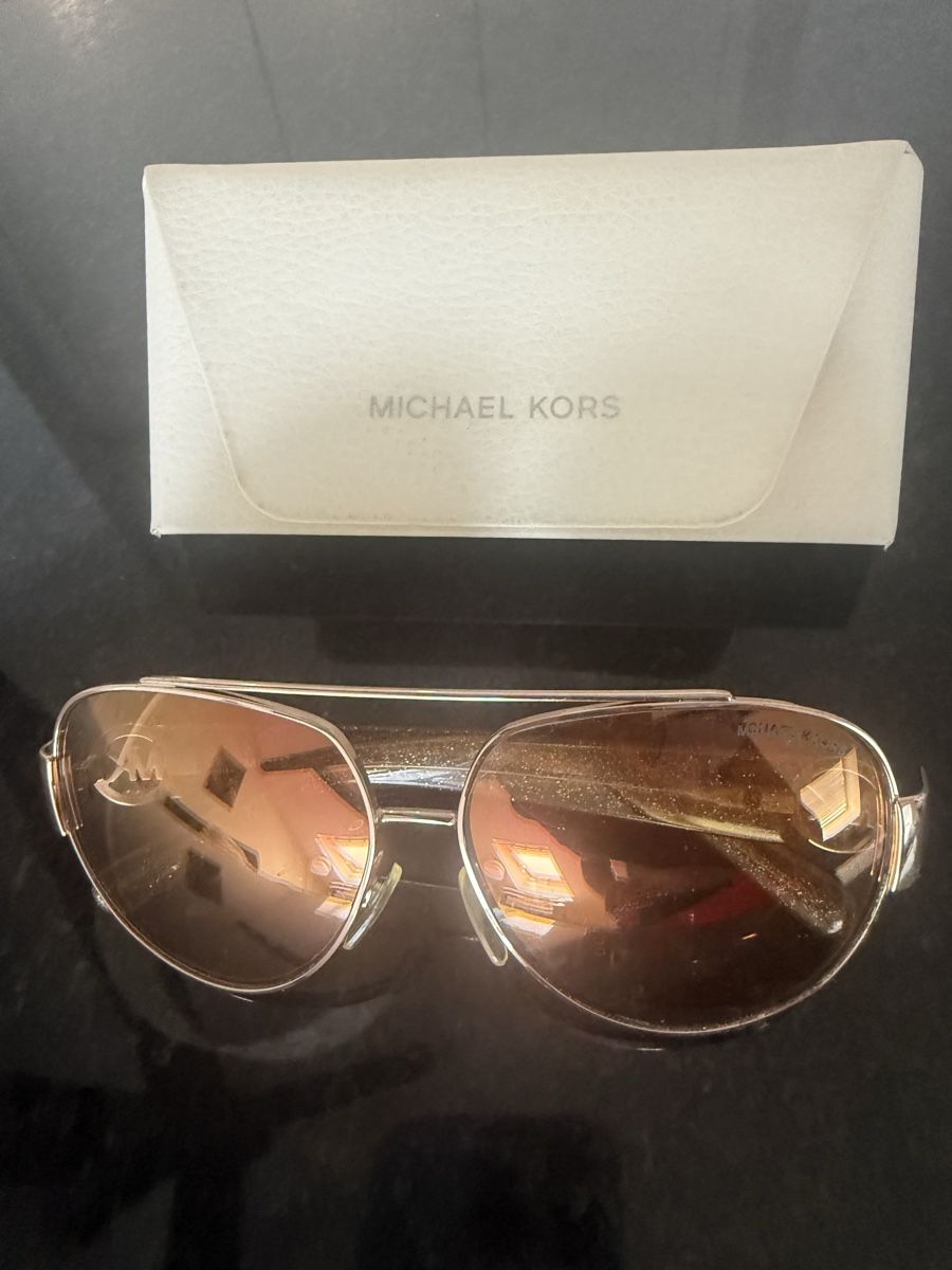 Michael Kors Lunettes & Verres: Sonnenbrille Michael Kors – D'occasion à Zürich par jag_9gyt