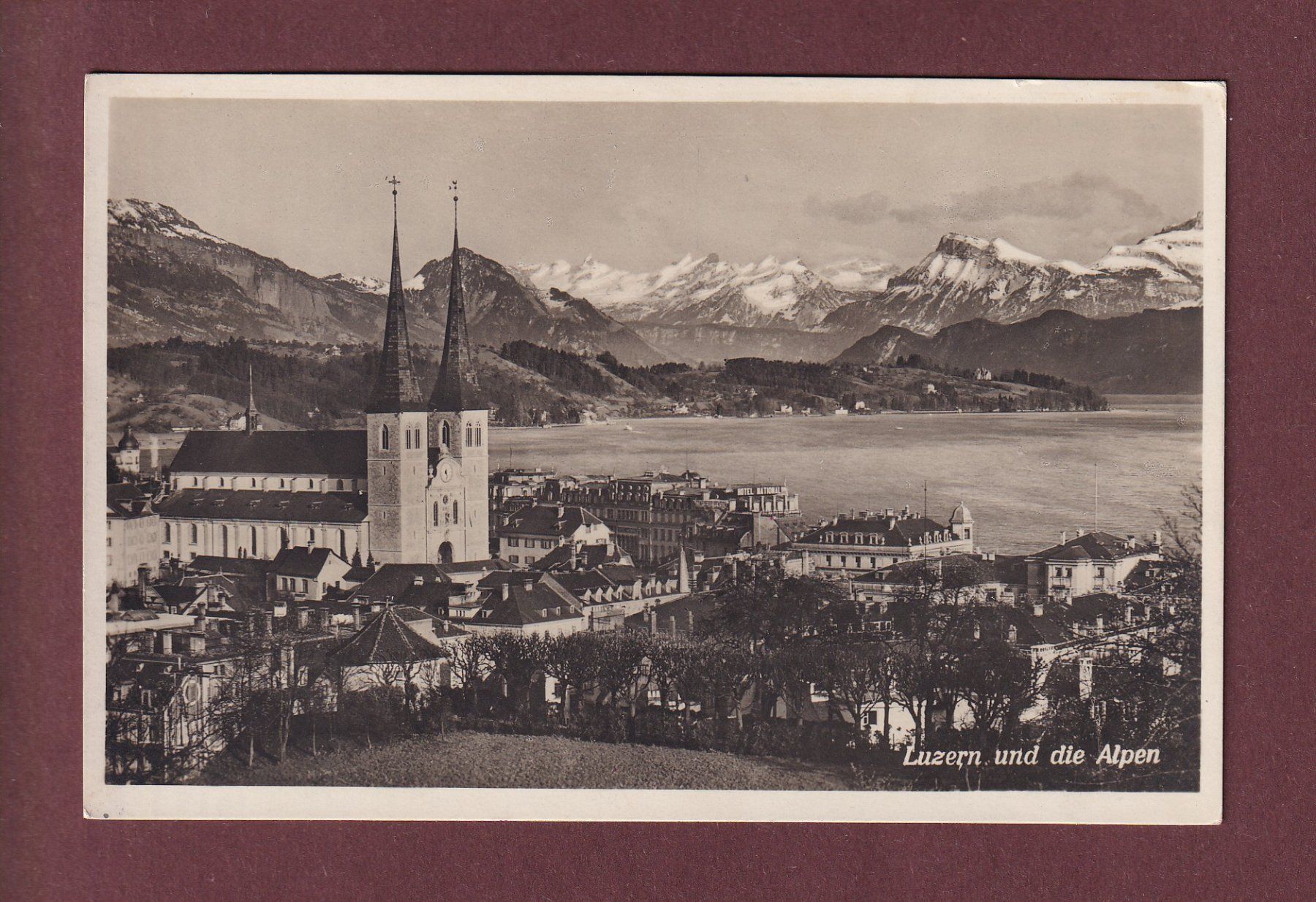 Ansichtskarten: LUZERN - Hofkirche - 1928 – Gebraucht aus Pully von nicecards