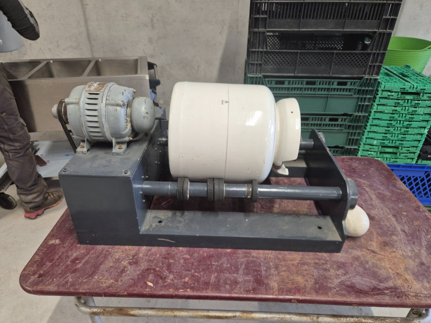 Altro per cucinare: Mörsermaschine Kräutermühle – Usato da Stein AR venduto da Bienli4 3
