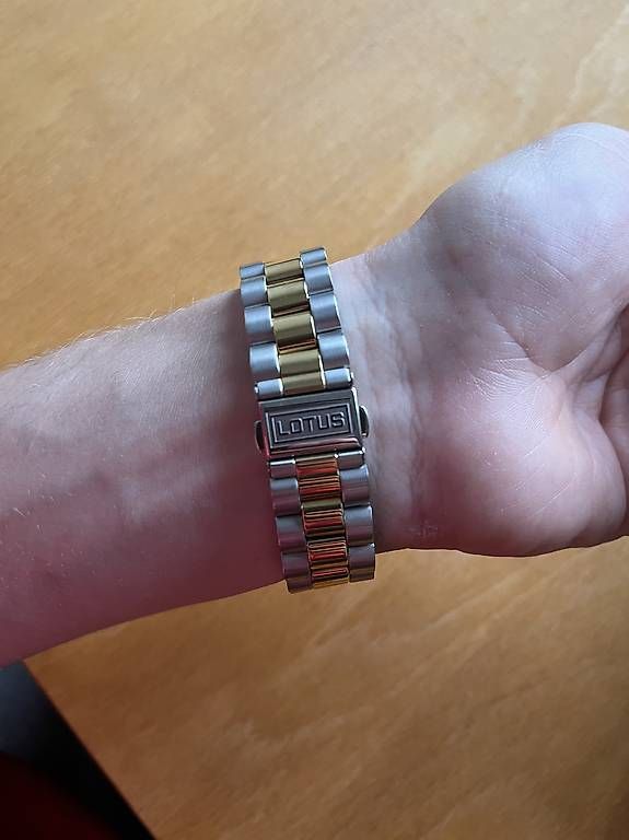 Orologi: LOTUS 18855/1 FREEDOM – Usato da Bern venduto da lukas.hartmann 2