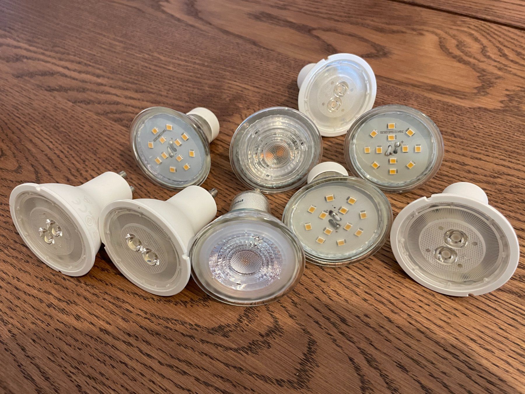 Lampade: 9 LED Spots, GU10 , diverse Marken – Usato da Würenlos venduto da Starceve
