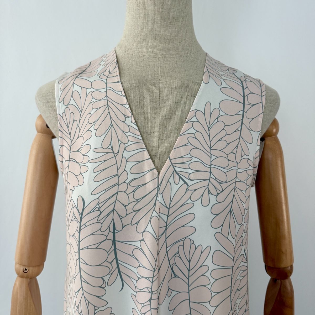 Hemisphere Vestiti: HEMISPHERE New Dress – Nuovo (secondo la descrizione) da Emmen venduto da Avviivva_Com2023 1