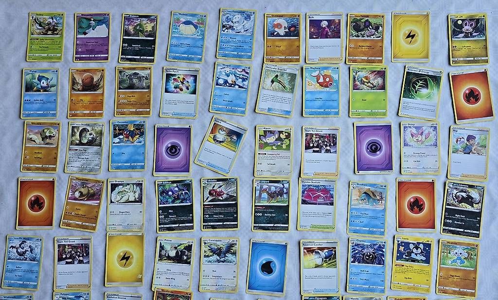 Pokémon Sammelbilder & Trading cards: Pokémon 100 karten – Gebraucht aus Bellinzona von Friederike_A 3