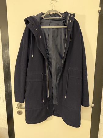 Avant Première manteau long à capuche en laine marine – M