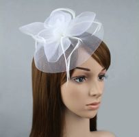 NEUER Fascinator weiss Durchmesser ca 20cm - 220118