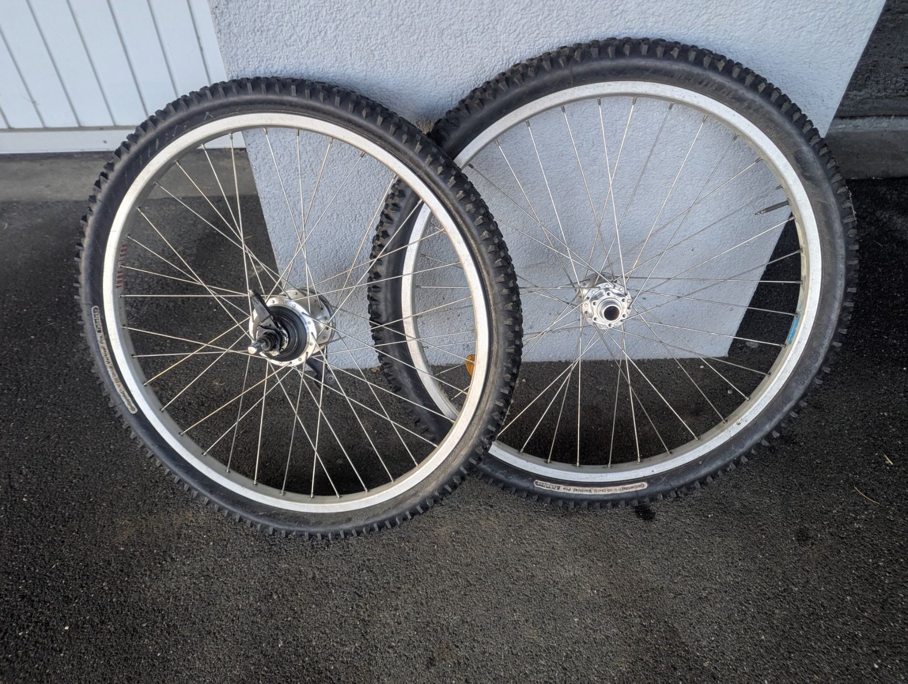 Pneumatici & Ruote complete: Downhill-Laufradsatz 26 Zoll – Usato da Kriens venduto da tan_59k2 3