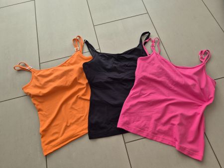 3 Top Damen Grösse S Marlon guter Zustand
