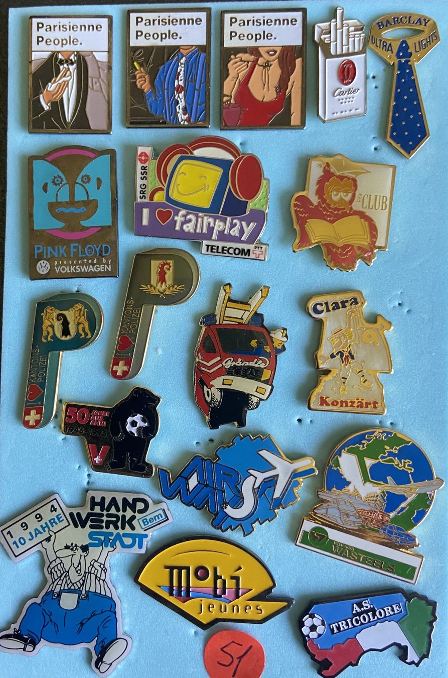 Plaquettes & Badges: kleine Pin Sammlung     51 – D'occasion à Böckten par Hansi36