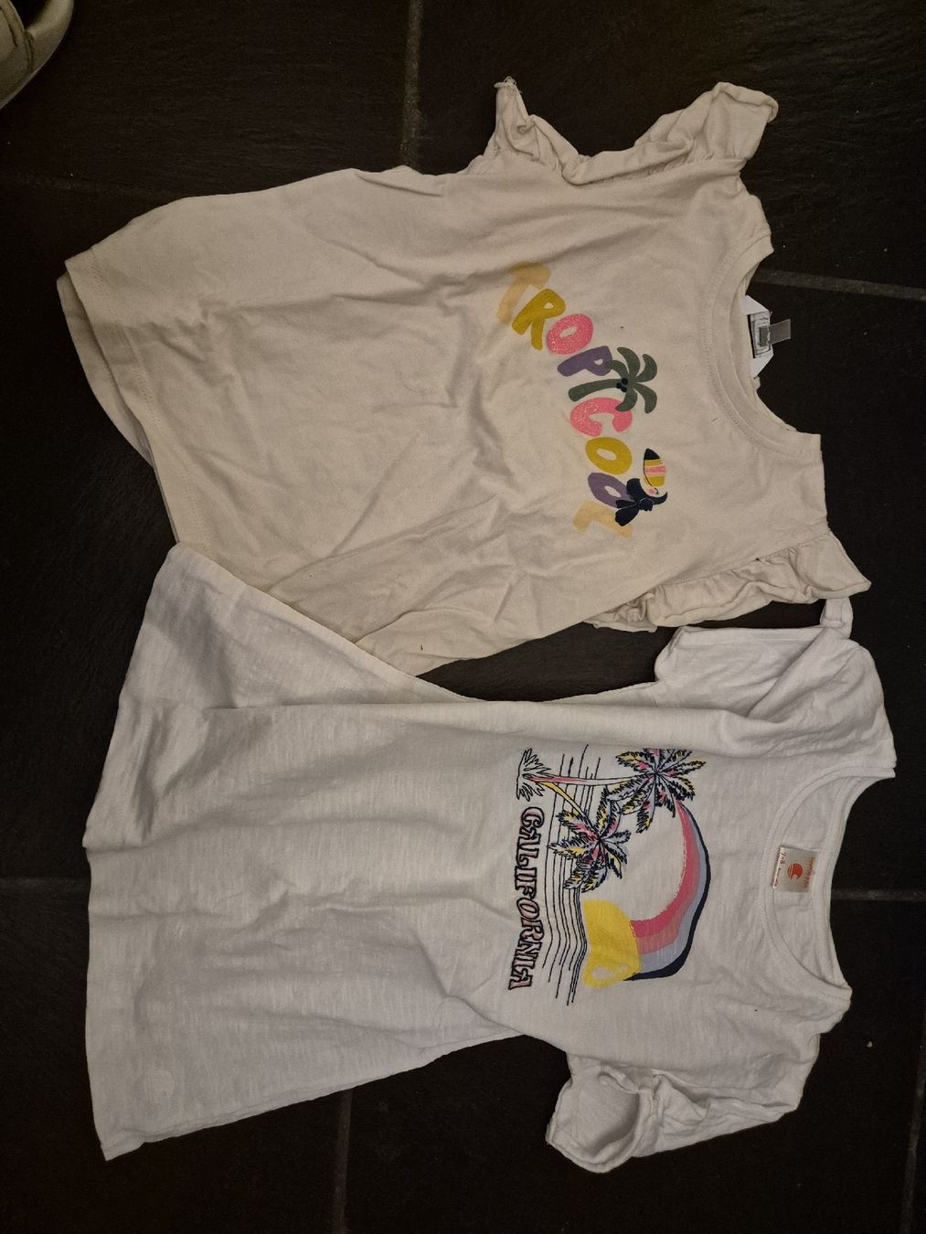 Kleiderpakete & -sets: T-Shirts Mädchen 122-128 – Gebraucht aus Ottenbach von Bonski1 1