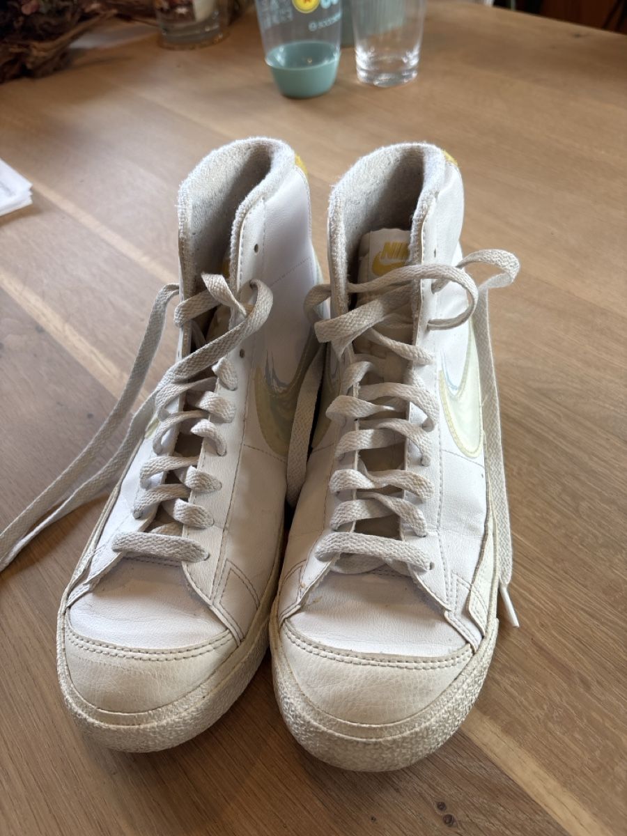 Nike Scarpe da uomo: Nike Blazer Mid '77 Vintage , Grösse 39 – Usato da Lotzwil venduto da kie_fdq8
