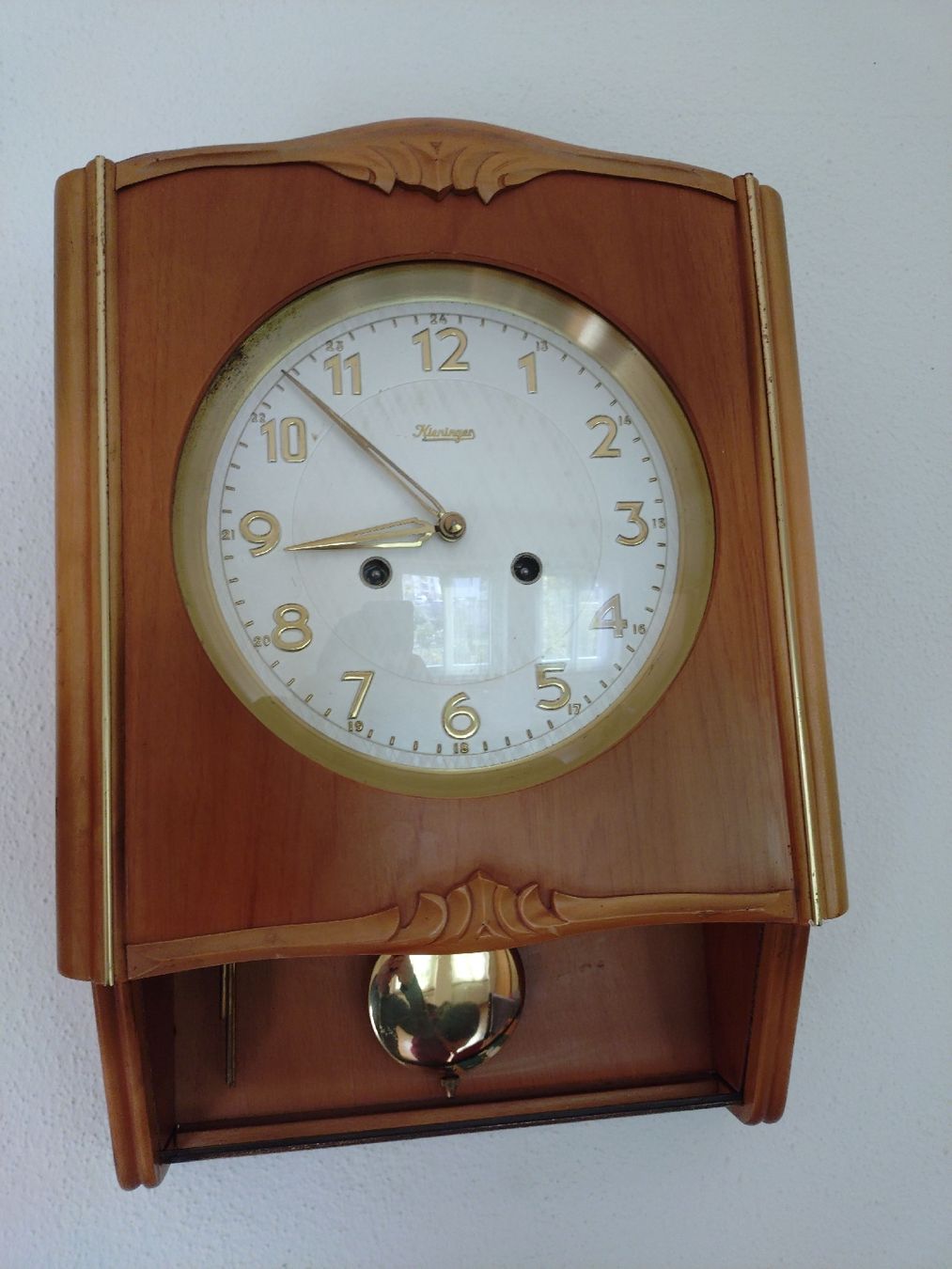 Kienzle Uhren: Charmante Kienzle Wanduhr mit Pendel – Gebraucht aus Selzach von Blacky_105 1