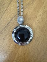 Kette mit Anhänger schwarzer Stein und Zirkonia neu