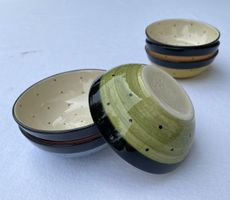 Original 50er Jahre: Buntes 6er Set Schälchen aus Keramik