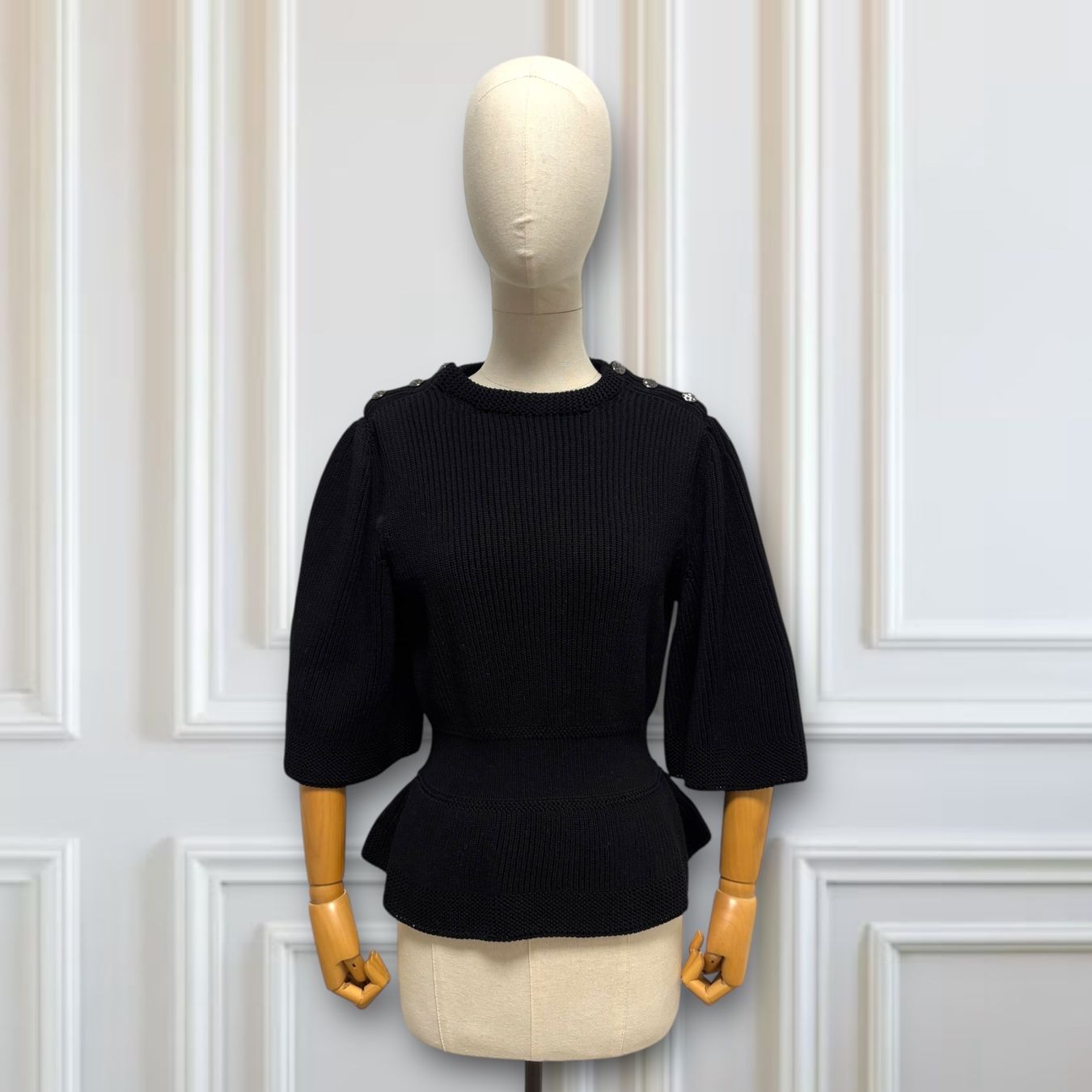 Chanel Maglioni & Felpe: CHANEL Strickpullover schwarz Gr. 42 – Usato da Binningen venduto da Designerlabels