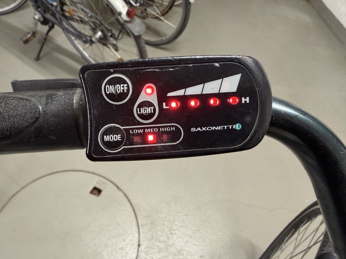 Saxonette Biciclette: Tolles Saxonette Elobike Light 2 – Usato da Nänikon venduto da Monschgal 2