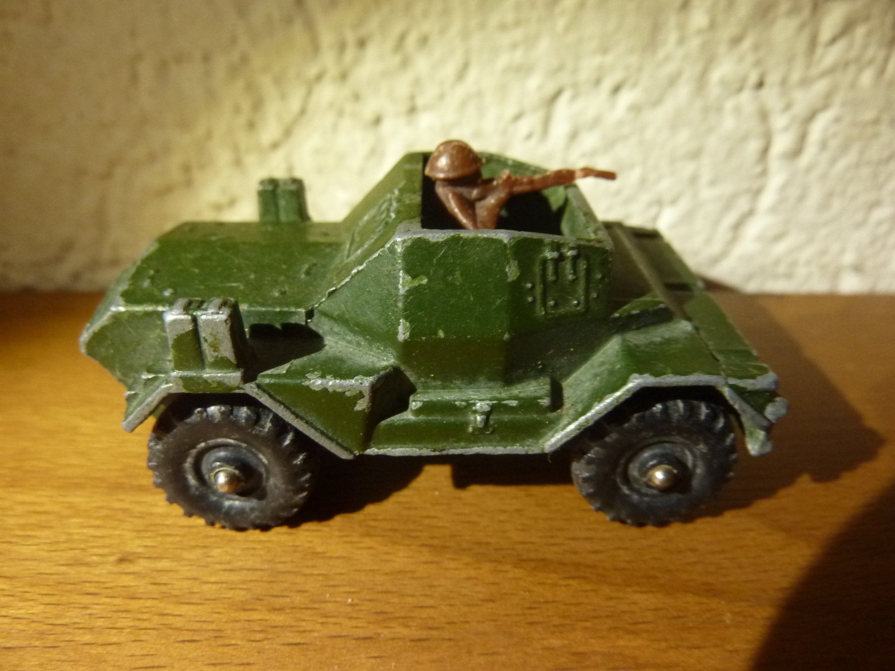 Corgi Toys Modellautos: Corgi Juniors Daimler Scout Car Gt Britain – Gebraucht aus Hochfelden von swissice 1