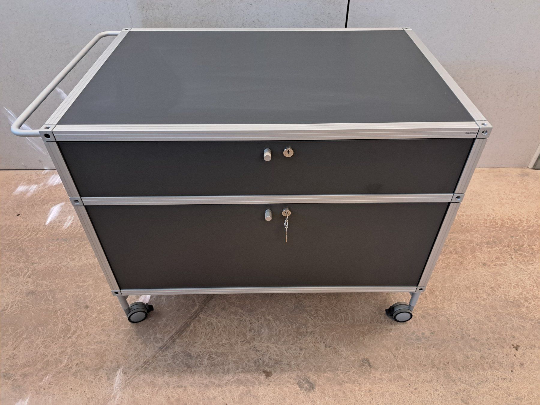 Kommoden: Alu Office Korpus Rollmöbel Schubladenstock – Gebraucht aus Belp von deal-now 1