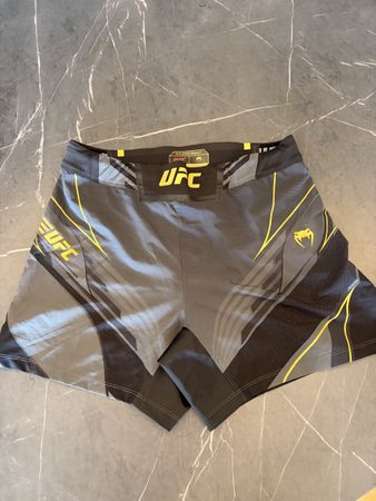 UFC Venum Shorts Herren Grösse S
