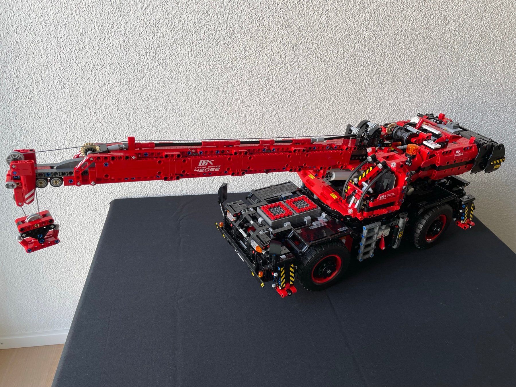 Lego Baukästen: Lego Technic 42082 mit Bauanleit. + OVP – Gebraucht aus Henggart von  1
