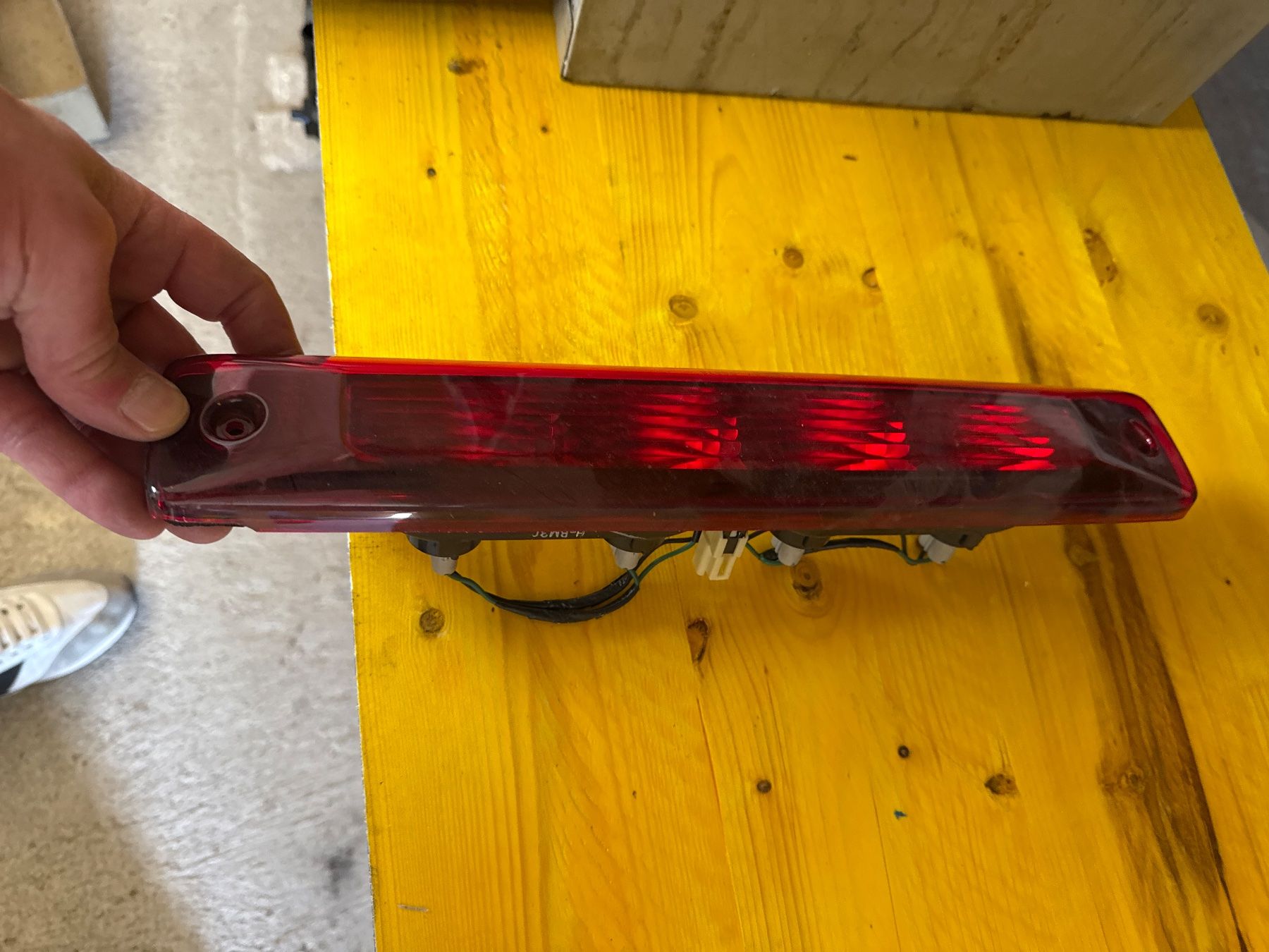 Fari: 3 Te Bremsleuchte Isuzu D Max – Usato da Pieterlen venduto da gar_hb8c